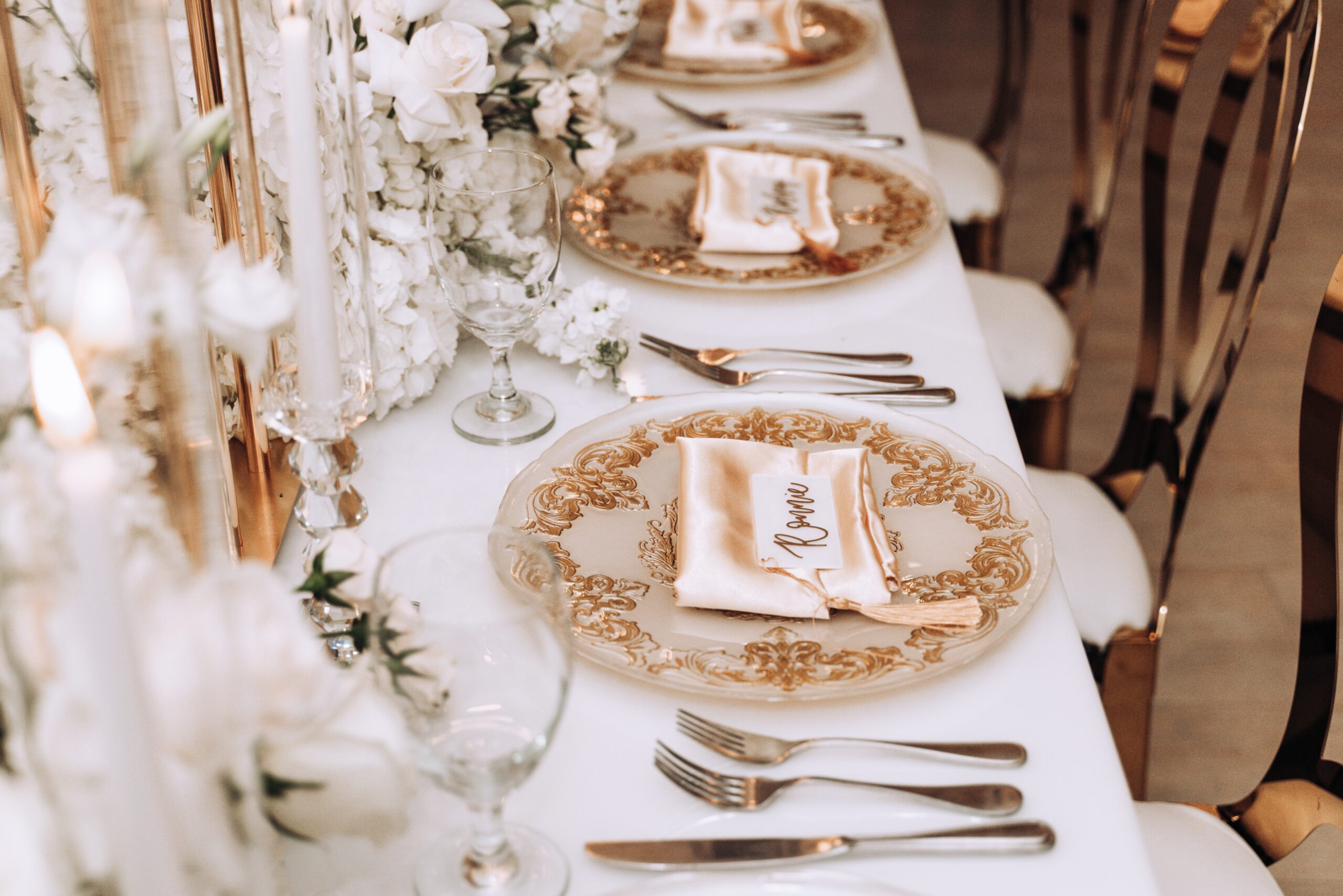 table-setting-at-wedding-reception-2024-10-18-05-26-36-utc
